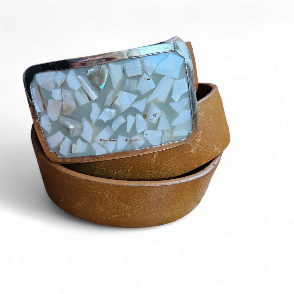 Relativity Women's Leather Belt Mother of Pearl Buckle Size XL